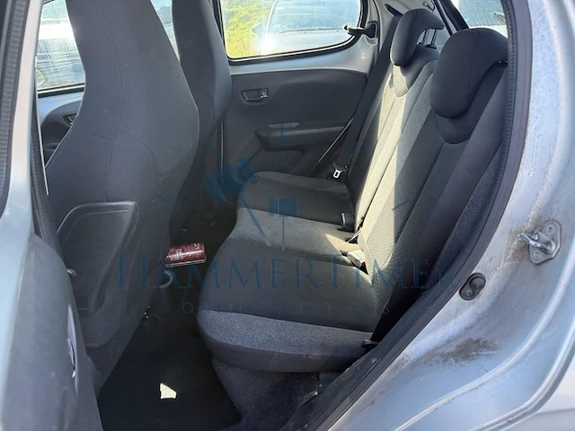 Citroen c1 1.2i puretech shine, 2014 - afbeelding 15 van  36