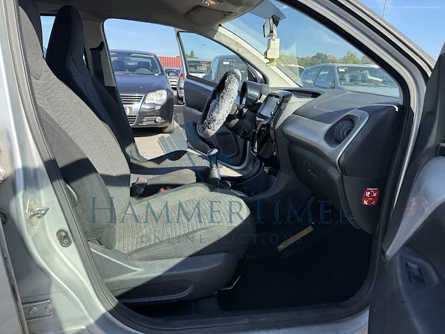 Citroen c1 1.2i puretech shine, 2014 - afbeelding 20 van  36
