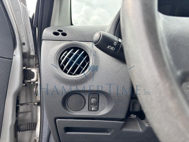 Citroen c2, 1.4i vtr,2004 - afbeelding 11 van  33