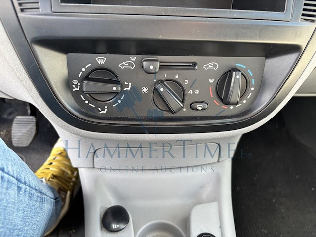 Citroen c3 1 (1i attraction), 2011 - afbeelding 8 van  30