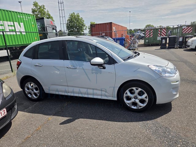 Citroen c3 1.2 puretech exclusive 82, 2015 - afbeelding 34 van  46