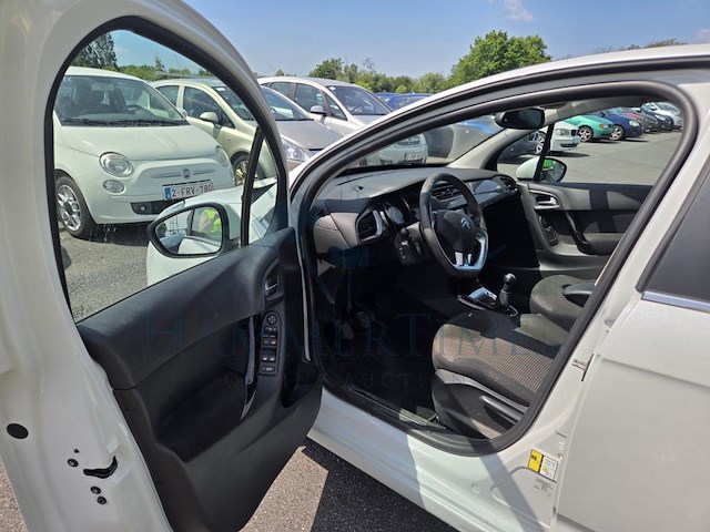 Citroen c3 1.2 puretech exclusive 82, 2015 - afbeelding 46 van  46