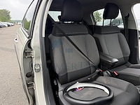 Citroen c3 1.2 puretech shine eat6 s&s 110 at, 2017 - afbeelding 17 van  35