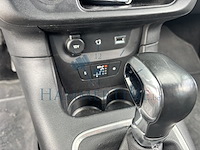 Citroen c3 1.2 puretech shine eat6 s&s 110 at, 2017 - afbeelding 8 van  39