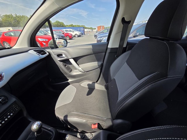 Citroen c3 1.2 vti seduction 82, 2013 - afbeelding 20 van  41