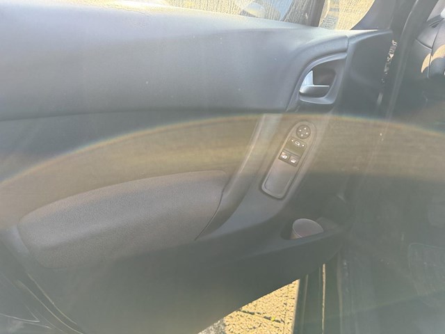 Citroen c3 1.4 hdi seduction, 2014 - afbeelding 30 van  33