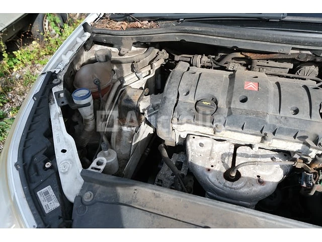 Citroën c4 (2007-vin:vf7lcnfuc74687775) - afbeelding 14 van  38