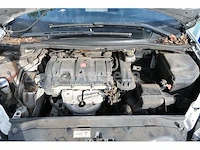 Citroën c4 (2007-vin:vf7lcnfuc74687775) - afbeelding 16 van  38