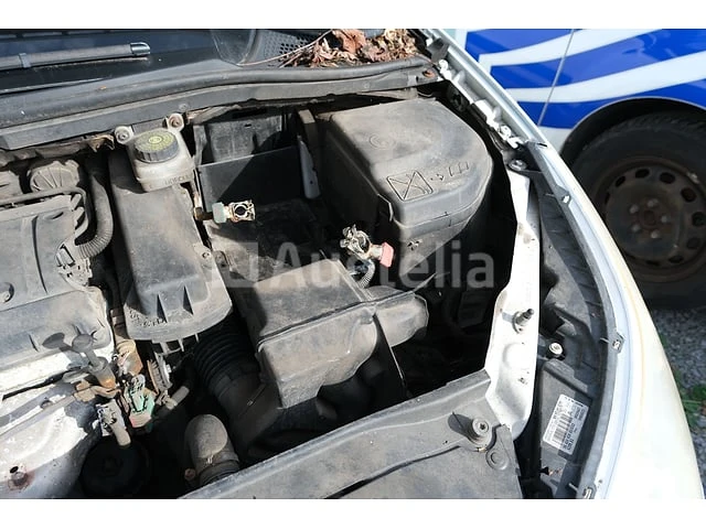Citroën c4 (2007-vin:vf7lcnfuc74687775) - afbeelding 17 van  38