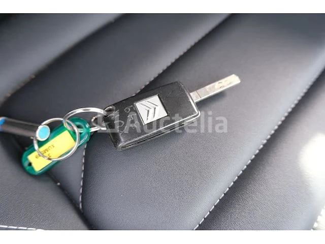 Citroën c4 (2007-vin:vf7lcnfuc74687775) - afbeelding 32 van  38