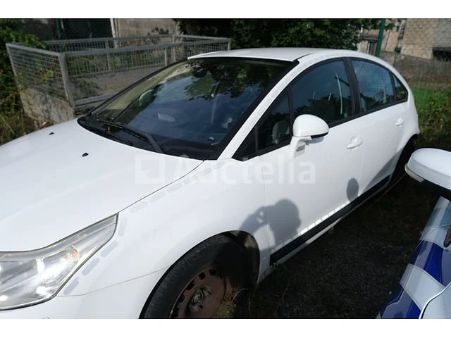 Citroën c4 (2007-vin:vf7lcnfuc74687775) - afbeelding 37 van  38