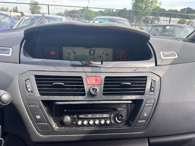 Citroen c4 picasso 1.6 e-hdi exclusive fap bmp/egmv 112 at,2011 - afbeelding 8 van  41