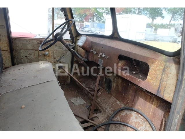 Citroën dropside flatbed vrachtwagen - afbeelding 13 van  27