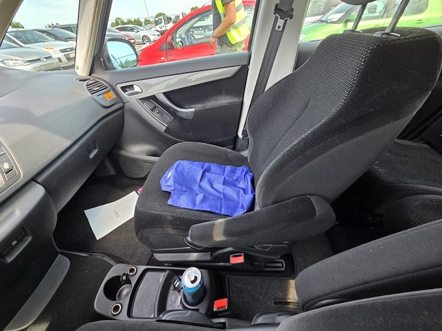 Citroen grand c4 picasso 2.0i sx bmp/egmv 140 at, 2007 - afbeelding 16 van  49