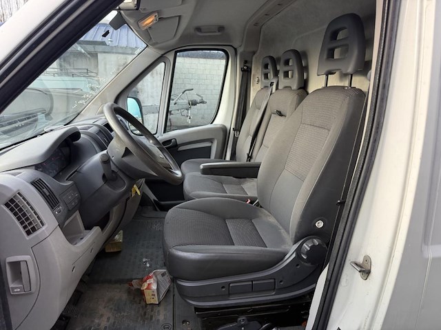 Citroen jumper, 2011 - afbeelding 30 van  32