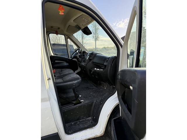 Citroen jumper (2020 - vf7 ycb nfb 12 m74 389) - afbeelding 2 van  23