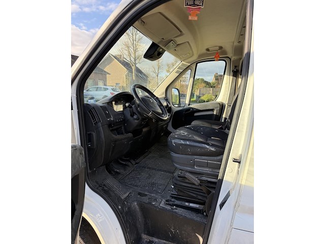 Citroen jumper (2020 - vf7 ycb nfb 12 m74 389) - afbeelding 20 van  23