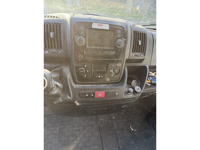 Citroen jumper (2020 - vf7 ycb nfb 12 m74 389) - afbeelding 22 van  23