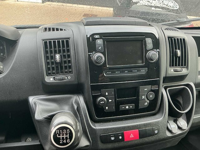 Citroen jumper bedrijfswagen - afbeelding 10 van  28