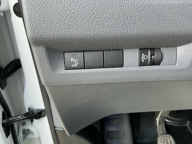 Citroën jumpy iv 1.5 bluehdi 100 – l3 / xl bedrijfswagen met airco, cruise control en trekhaak - afbeelding 10 van  37
