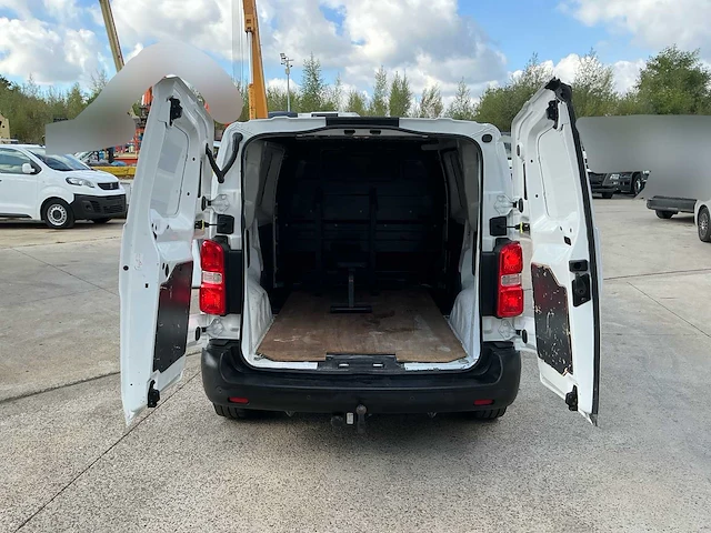 Citroën jumpy iv 1.5 bluehdi 100 – l3 / xl bedrijfswagen met airco, cruise control en trekhaak - afbeelding 17 van  37