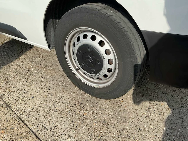 Citroën jumpy iv 1.5 bluehdi 100 – l3 / xl bedrijfswagen met airco, cruise control en trekhaak - afbeelding 22 van  37