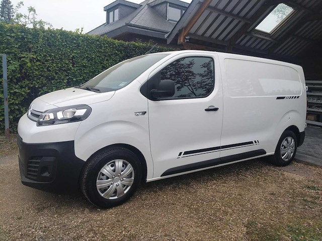 Citroën jumpy long chassis xl bestelwagen - afbeelding 1 van  16