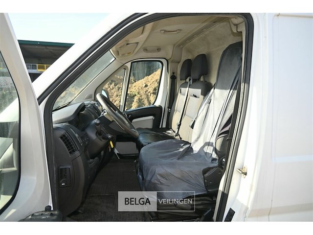 Citroen lichte vrachtwagen - afbeelding 11 van  15