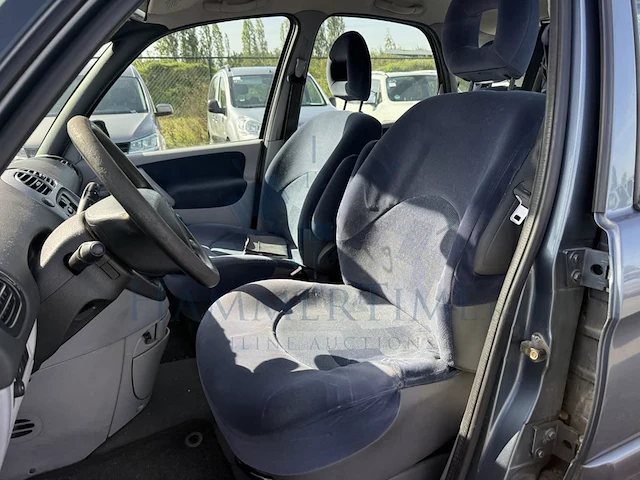 Citroen xsara picasso 1 6 hdi sx, 2005 - afbeelding 2 van  28