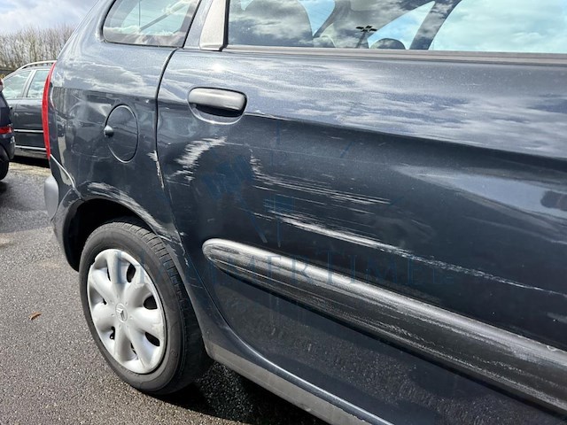 Citroen xsara picasso 1 6i exclusive, 2001 - afbeelding 30 van  35