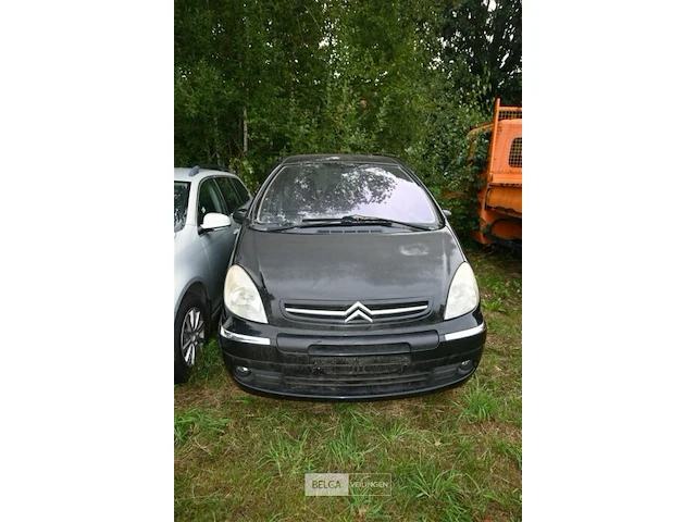 Citroën xsara picasso, enkel voor vergunninghouders en erkende centra voor verschrotting - afbeelding 2 van  6