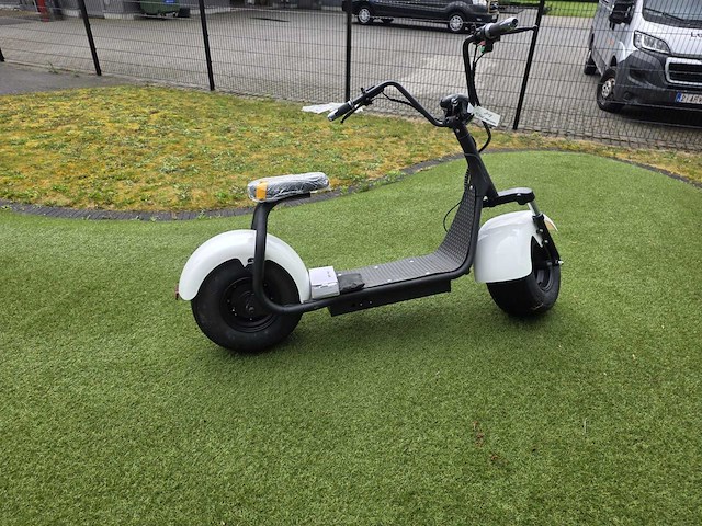 Citycoco brommer - afbeelding 3 van  8