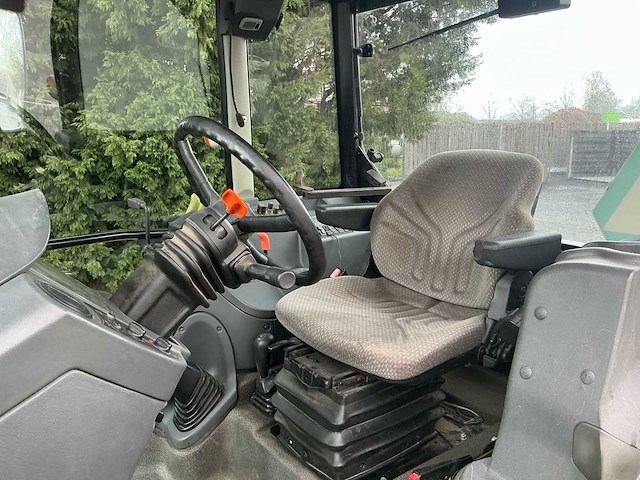 Claas - axos 310 type a22 - 4-wheel drive tractor - 2010 - afbeelding 7 van  32