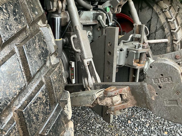 Claas - axos 310 type a22 - 4-wheel drive tractor - 2010 - afbeelding 17 van  32