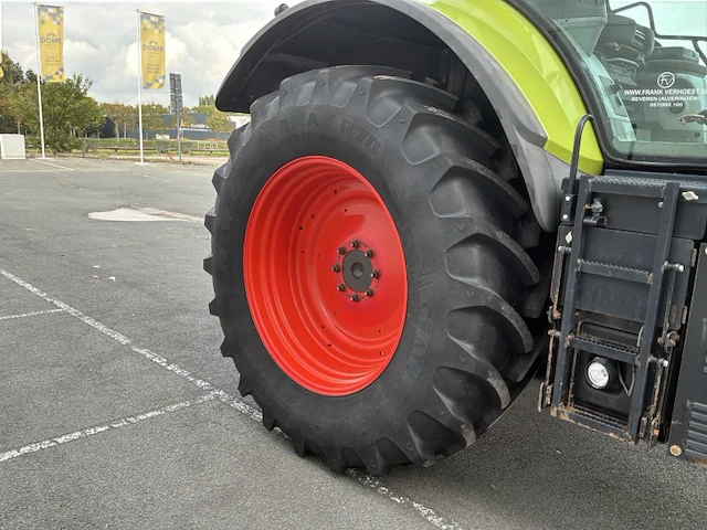 Claas 830 axion vierwielaangedreven tractor - afbeelding 7 van  34