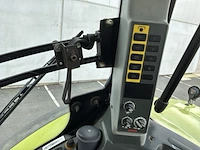 Claas 830 axion vierwielaangedreven tractor - afbeelding 15 van  34