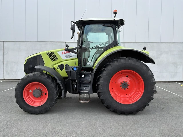 Claas 830 axion vierwielaangedreven tractor - afbeelding 33 van  34