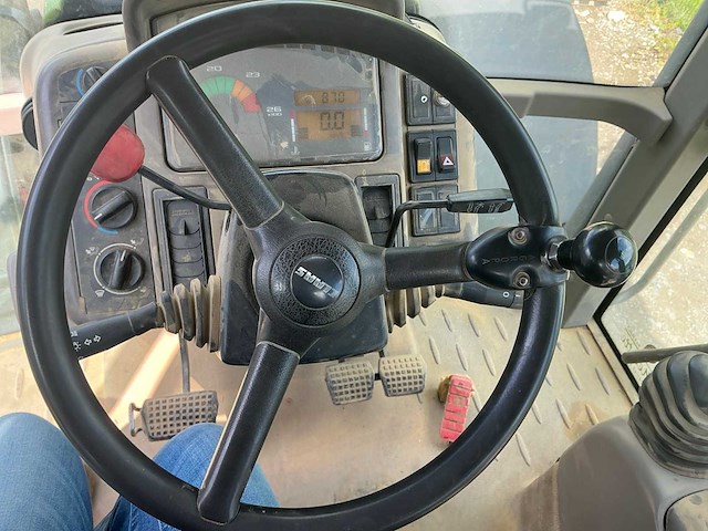 Claas ares 816 rz vierwielaangedreven landbouwtractor - afbeelding 12 van  15