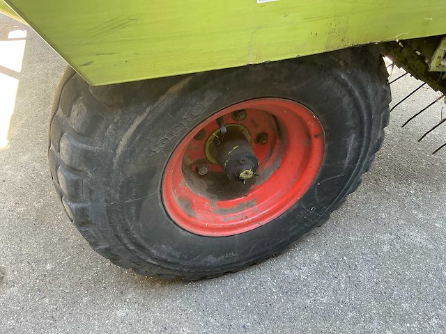 Claas dominant balenpers - afbeelding 5 van  17
