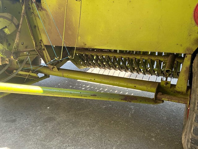 Claas dominant balenpers - afbeelding 17 van  17