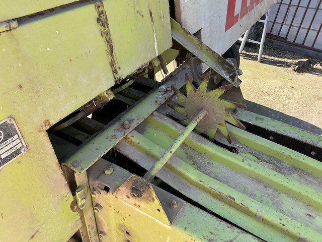 Claas markant balenpers - afbeelding 2 van  16
