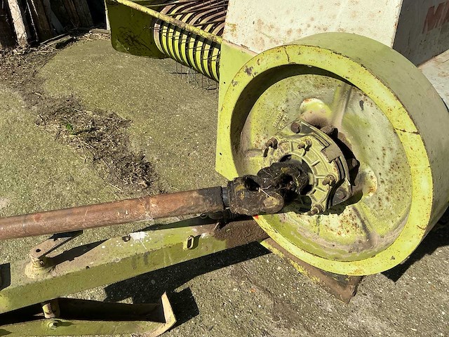 Claas markant balenpers - afbeelding 13 van  16