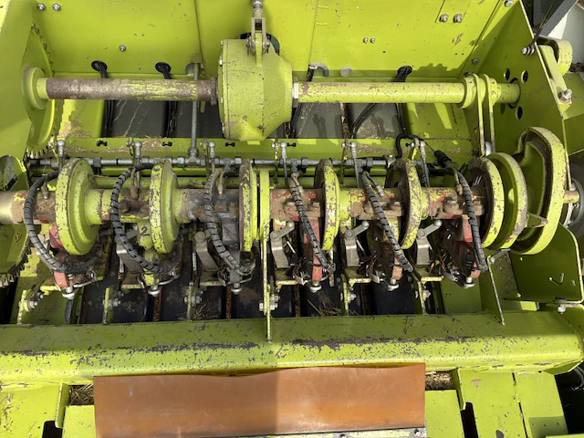 Claas quadrant 2200rc balenpers - afbeelding 21 van  42