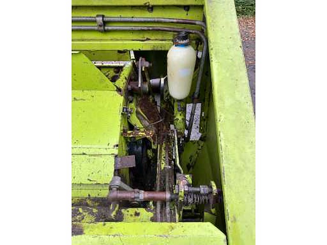 Claas sprint 445s opraapwagen - afbeelding 2 van  13