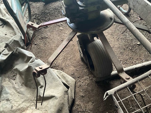 Claas volto 540 sneeuwtrimmer - afbeelding 11 van  12