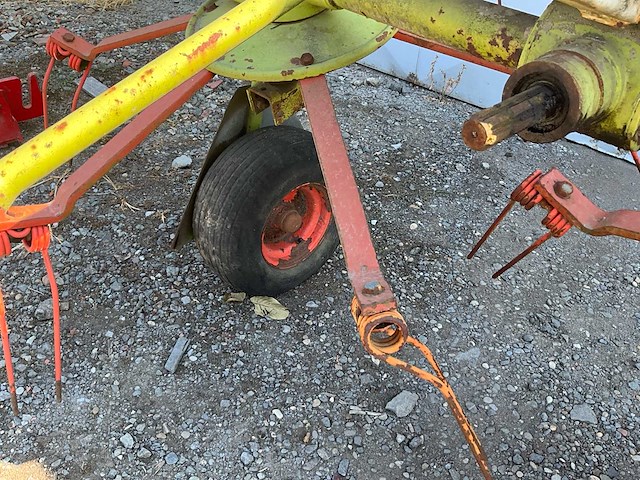 Claas volto 540h hooikeerder - afbeelding 8 van  10