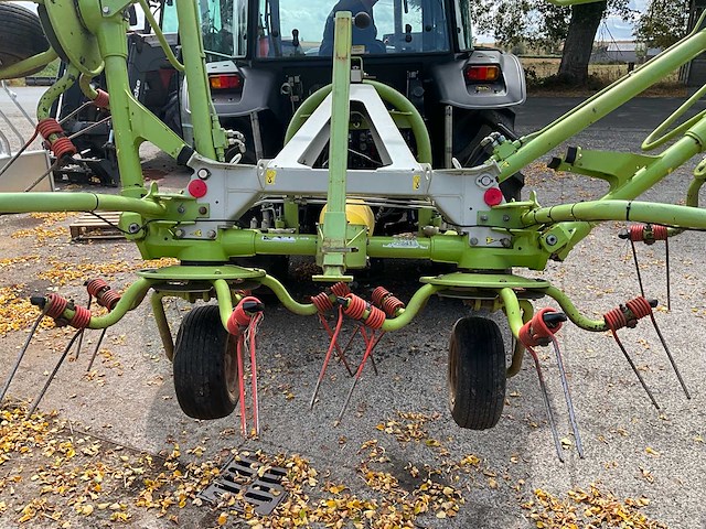 Claas volto 77 sneeuwlijstmachine - afbeelding 9 van  11