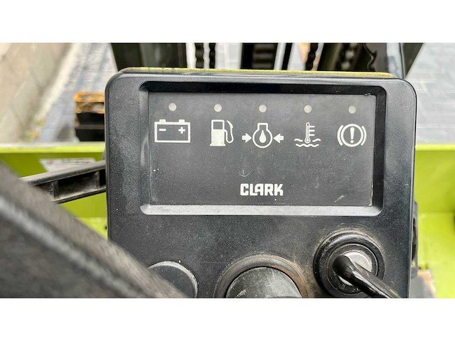 Clark gpm25n vorkheftruck - afbeelding 7 van  18