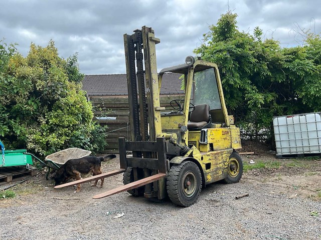 Clark vorkheftruck - afbeelding 1 van  18