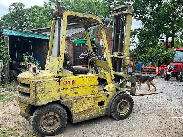 Clark vorkheftruck - afbeelding 14 van  18